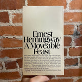 A Moveable Feast - Ernest Hemingway - 1970 12th Bantam Books Paperback