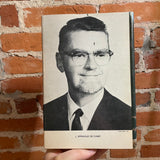 The Hostage of Zir - L. Sprague de Camp - 1977 BCE Berkley Putnam Hardback