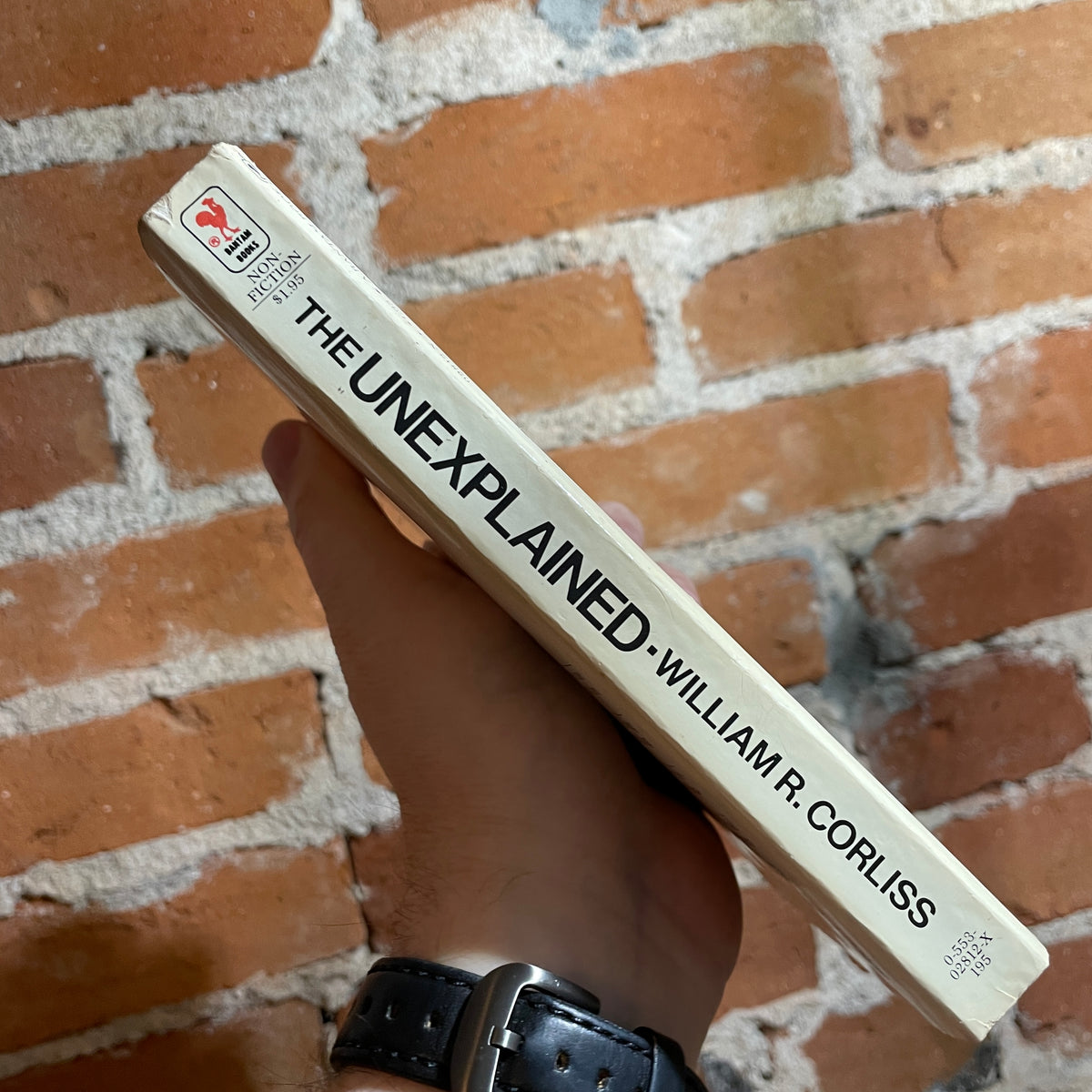 The Unexplained: A Sourcebook of Strange Phenomena - William R