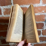 A Long Time To Hate - Willo Davis Roberts - 1982 1st Avon Books Paperback