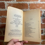 A Moveable Feast - Ernest Hemingway - 1970 12th Bantam Books Paperback