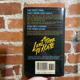 A Long Time To Hate - Willo Davis Roberts - 1982 1st Avon Books Paperback