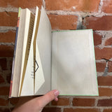 Puzzle in Purple - Connie Blair Mystery - Betsy Allen - 1948 Grosset & Dunlap Hardback