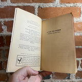 A Plot For Murder (Murder Can Be Fun) - Fredric Brown - 1949 Bantam Books Paperback