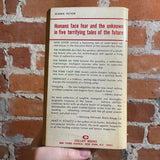 A Pride of Monsters - James H. Schmitz - Collier Books Paperback