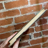 The Hostage of Zir - L. Sprague de Camp - 1977 BCE Berkley Putnam Hardback