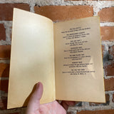 A Sea Of Space - Edited by William F. Nolan - 1970 Bantam Books Paperback Ray Bradbury, Robert Bloch, + more!