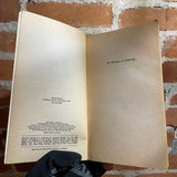 Ghost House - Clare McNally - 1979 Bantam Books Paperback