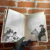 A Children’s Village in Israel - Meier Shfeya - 1950 Behrman House Inc. Hardback
