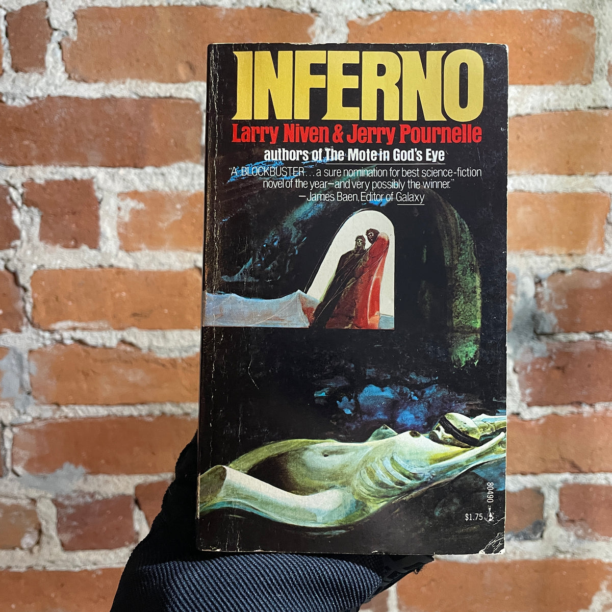 Inferno - Larry Niven & Jerry Pournelle - 1976 Pocket Books