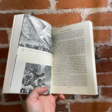 Queen Victoria’s Little War - Byron Farwell - 1972 Norton Paperback