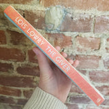 The Giver - Lois Lowry (1993 Paperback Edition)