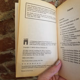 Communist Manifesto - Karl Marx, Friedrich Engels (1964 Washington Square Press vintage paperback)