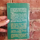 A Wrinkle in Time - Madeleine L'Engle 1981 Dell Publishing vintage paperback