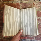 The Adventures of Huckleberry Finn - Mark Twain 1963 Grosset and Dunlap vintage hardback)