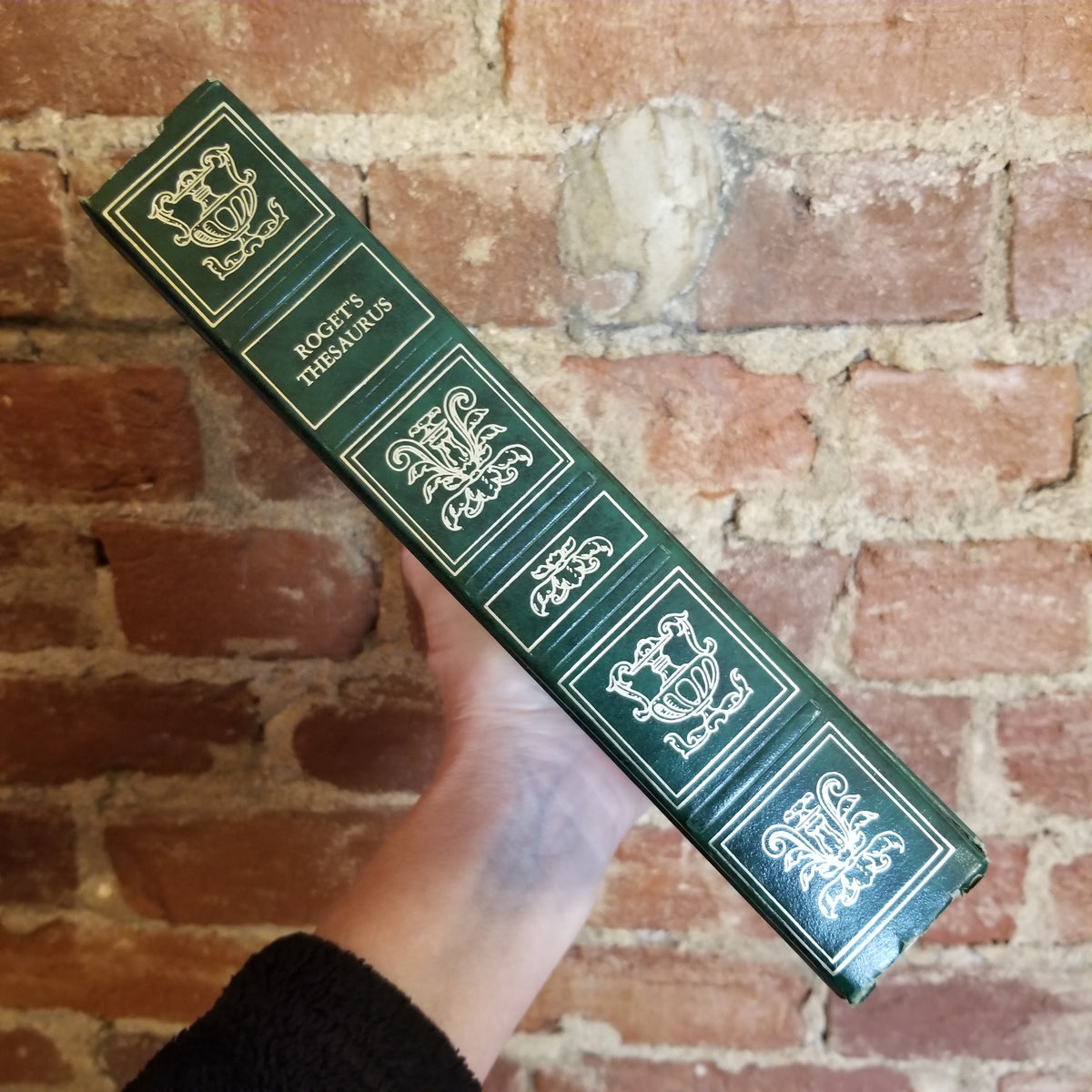 ROGET'S THESAURUS Classic American Edition Peter Mark Roget 1933 Av