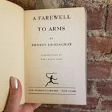 A Farewell to Arms - Ernest Hemingway - 1932 Modern Library vintage HB