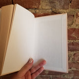 A Wrinkle in Time - Madeleine L'Engle 2005 Yearling Books HB