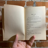 A Woman of No Importance: The Works of Oscar Wilde Series - 1900s* Raveena Edition - Oscar Wilde