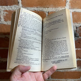 A Moveable Feast - Ernest Hemingway 2004 Arrow Books paperback