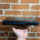 Sleeping Giants - Sylvain Neuvel