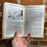 Journey to the Center of the Earth - Jules Verne - (Adapted by Kathleen Rizzi - 2009 Hardcover Edition)