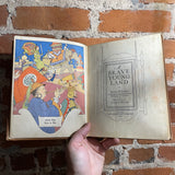A Brave Young Land - Edna McGuire - Hardback