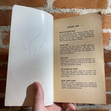 A Mile Beyond the Moon - C.M. Kornbluth - 1962 Macfadden Books Paperback