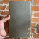 A Connecticut Yankee in King Arthur's Court - Mark Twain (Vintage 1917 Illustrated Hardcover Edition)