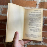 A Specter Is Haunting Texas - Fritz Leiber - 1971 Bantam Books Paperback