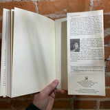 Einstein's Unfinished Symphony: Listening to the Sounds of Space-Time - Marcia Bartusiak