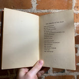 A Woman of No Importance: The Works of Oscar Wilde Series - 1900s* Raveena Edition - Oscar Wilde