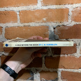 A Mile Beyond the Moon - C.M. Kornbluth - 1972 Paperback