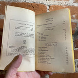 A Tale of Two Cities - Charles Dickens - 1963 Washington Square Press - Steve Weintraub Cover