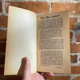 A Voyage of Dari - Ian Wallace - 1974 Daw Books Paperback #127