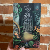A Walk In The Woods - Mary Stewart - 1982 Fawcett Crest Books