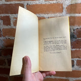 A Night To Remember - Walter Lord - 1977 Bantam Paperback - Titanic