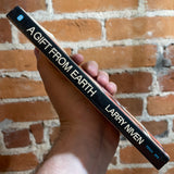 A Gift from Earth - Larry Niven - 1968 Paperback Edition