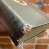 A Connecticut Yankee in King Arthur's Court - Mark Twain (Vintage 1917 Illustrated Hardcover Edition)