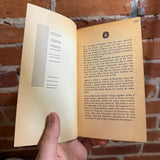 The Galactic Rejects - Andrew J. Offutt - 1974 Dell Books Paperback