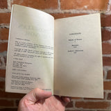 Cordelia’s Honor - Lois McMaster Bujold - 2005 Baen Books Paperback - Gary Ruddell Foil Embossed Cover