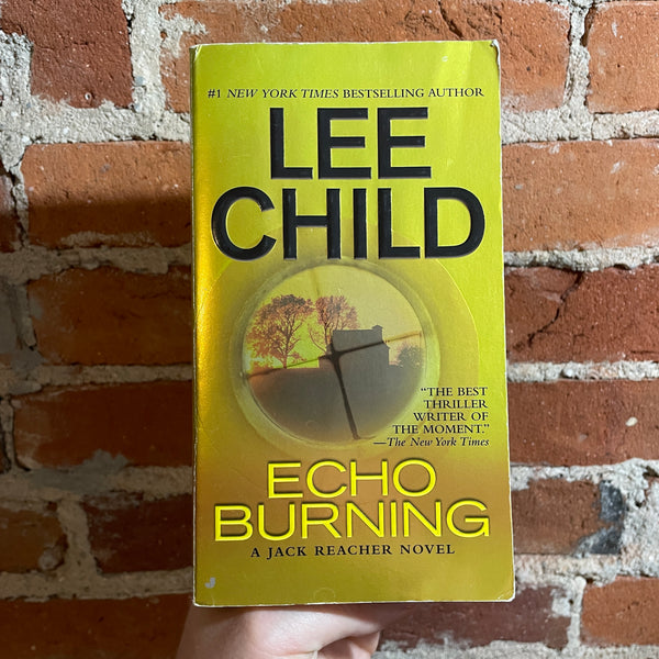 Echo Burning - Lee Child - 2008 Jove Books Paperback Edition - Jack Reacher #5