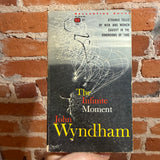 The Infinite Moment - John Wyndham - 1961 Ballantine Books Paperback - Richard Powers Cover
