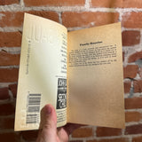 Creature - John Saul - 1990 Bantam Books Paperback