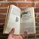 The Life and Adventures of Santa Claus - L. Frank Baum - Illustrated New American Library Paperback