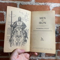 Men of Iron - Howard Pyle - 1965 Airmont Books Paperback