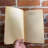 The Odyssey - Homer - 1966 Penguin Books Paperback Translated by E.V. Rieu