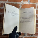 Conundrum: From James to Jan - An Extraordinary Personal Narrative of Transsexualism - Jan Morris 1974 Harcourt Brace Jovanovich, Inc. Hardback