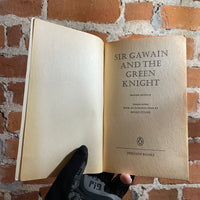 Sir Gawain and the Green Knight - Gawain Poet, Brian Stone 1980 2nd Penguin Books Paperback