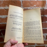 No Place on Earth - Louis Charbonneau - 1959 Crest Books Paperback